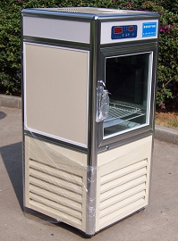 超低温恒温实验箱